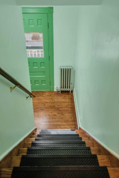 Apartament Golden Gem In Heart Of East Rock Quiet 3Br Near Dt And Yale New Haven Zewnętrze zdjęcie