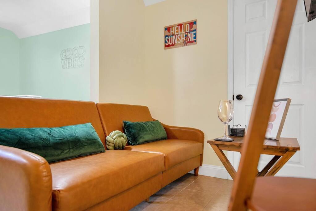 Apartament Golden Gem In Heart Of East Rock Quiet 3Br Near Dt And Yale New Haven Zewnętrze zdjęcie