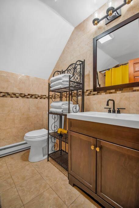 Apartament Golden Gem In Heart Of East Rock Quiet 3Br Near Dt And Yale New Haven Zewnętrze zdjęcie