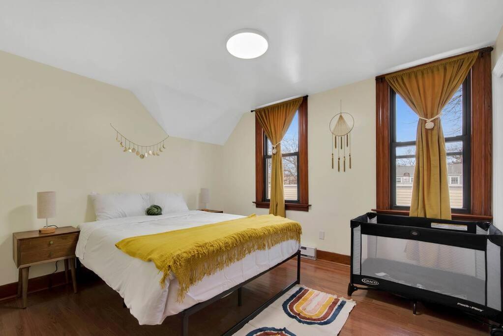 Apartament Golden Gem In Heart Of East Rock Quiet 3Br Near Dt And Yale New Haven Zewnętrze zdjęcie